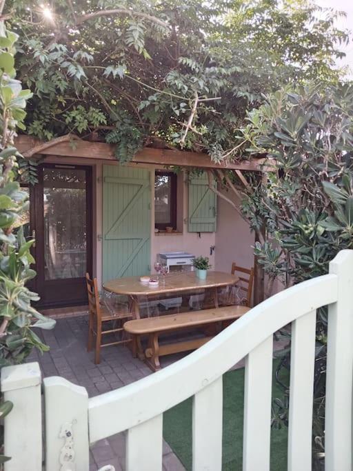 Jolie Maisonnette Dans Residence Calme Avec Piscine 乐巴凯尔斯 外观 照片